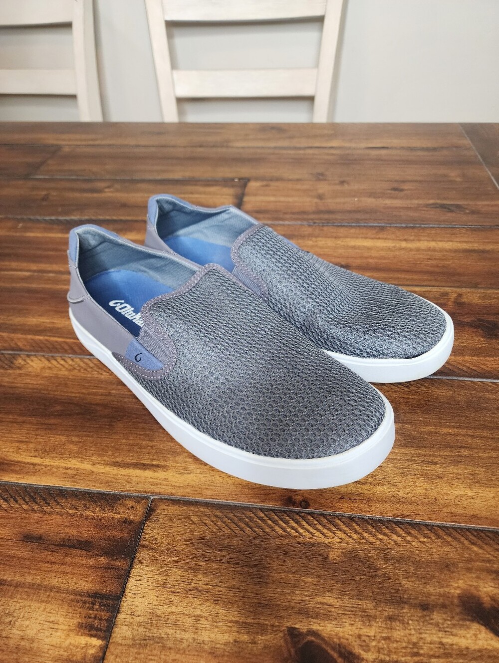 OluKai Lae'ahi Slip On Sneakers | Pavement Gray | Size 10 | Like New!